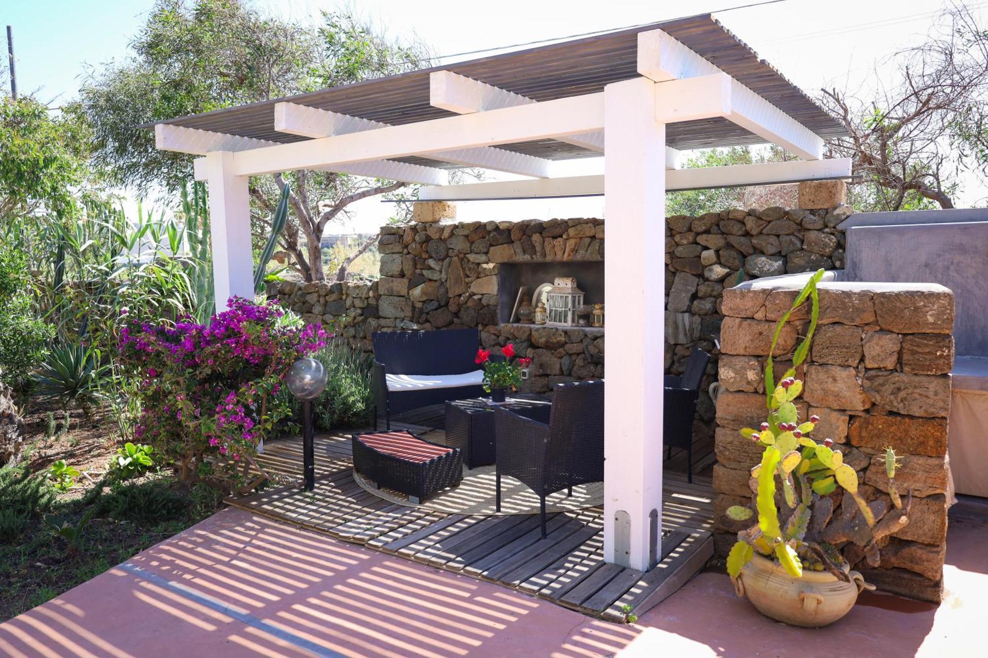 Cactus B&B Le Casette Di Marilena Pantelleria Exteriér fotografie